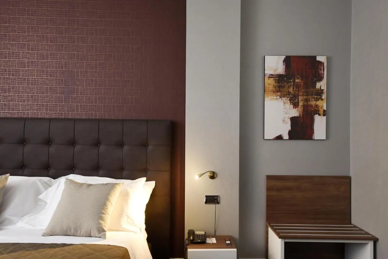 Magri'S Hotel Неаполь