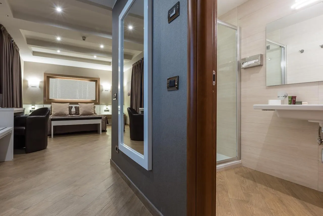 Magri'S Hotel Неаполь