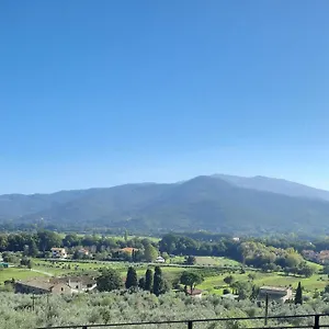 https://casa-dartista-castiglion-fiorentino.it-tuscanyhotel.com