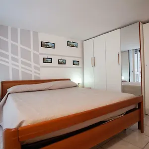 Apartamento Toledo, Nápoles