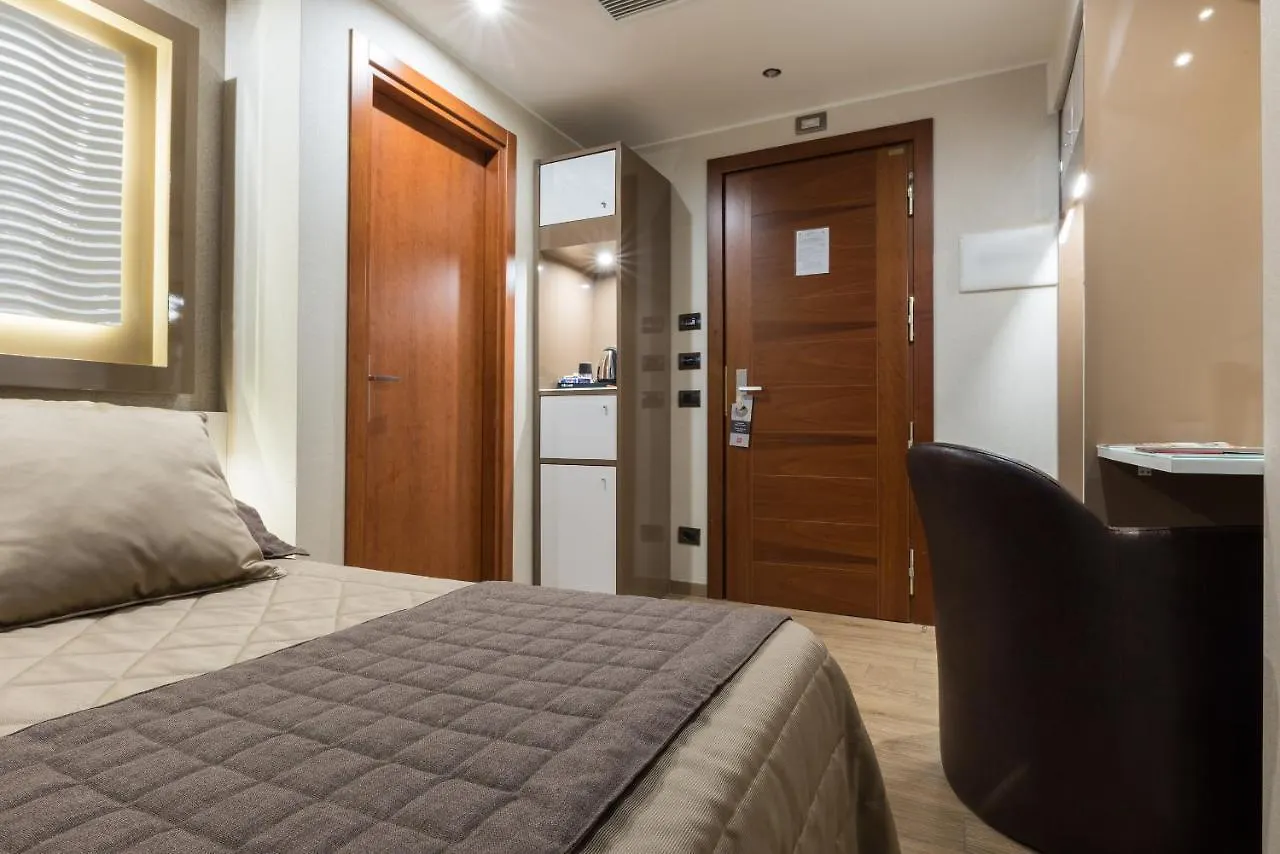 Magri'S Hotel Neapol