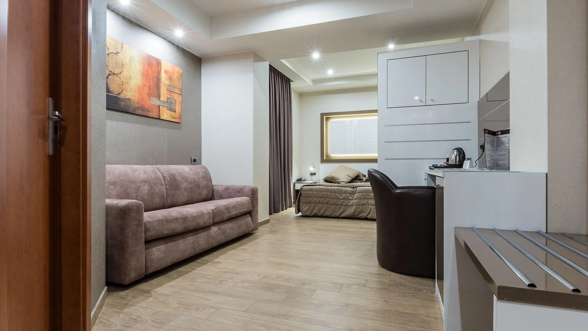 Magri'S Hotel Neapel 4*,